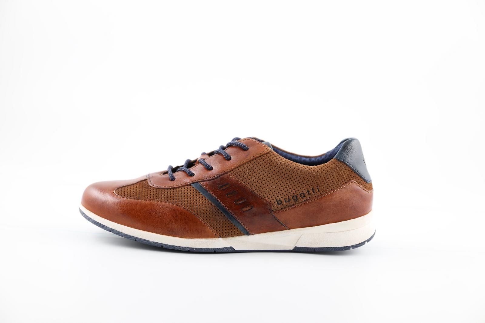Bugatti Chaussures Camel hommes (Mars 322A4F024114) Marques à Suivre